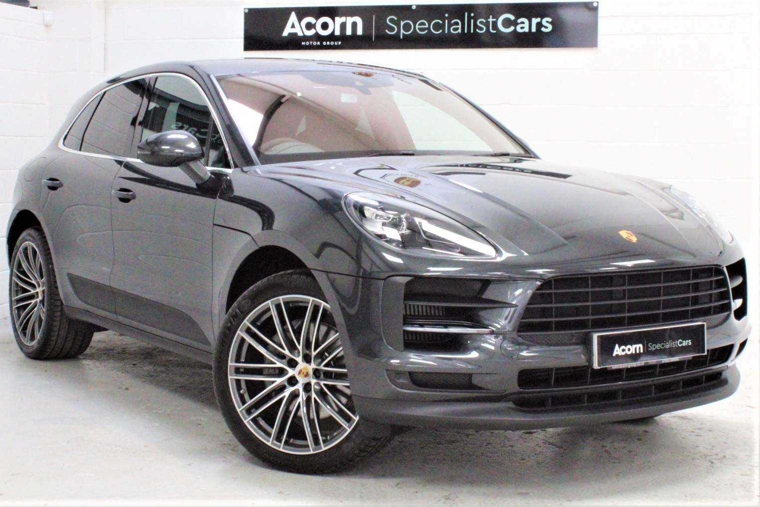 Porsche Macan Image