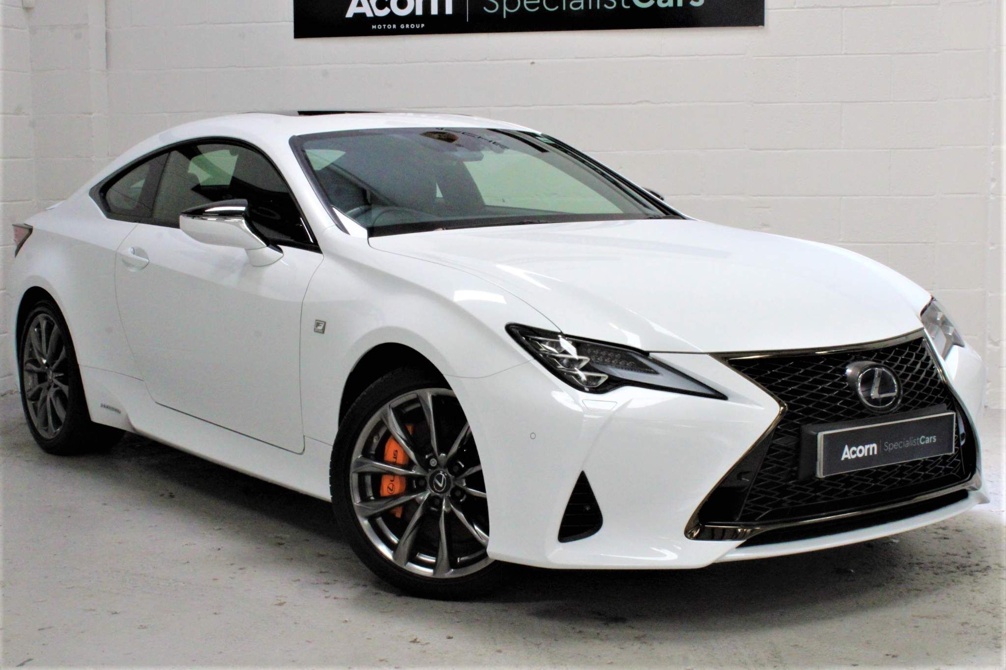 Lexus RC 300h Image