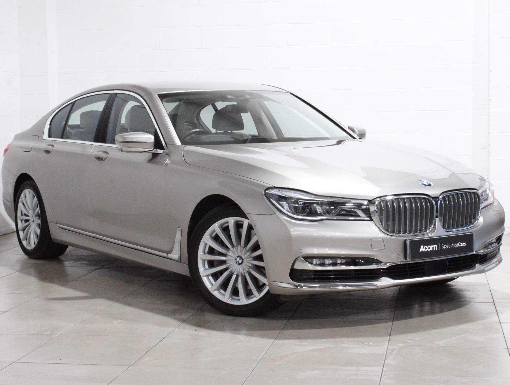 BMW 7 Series Image