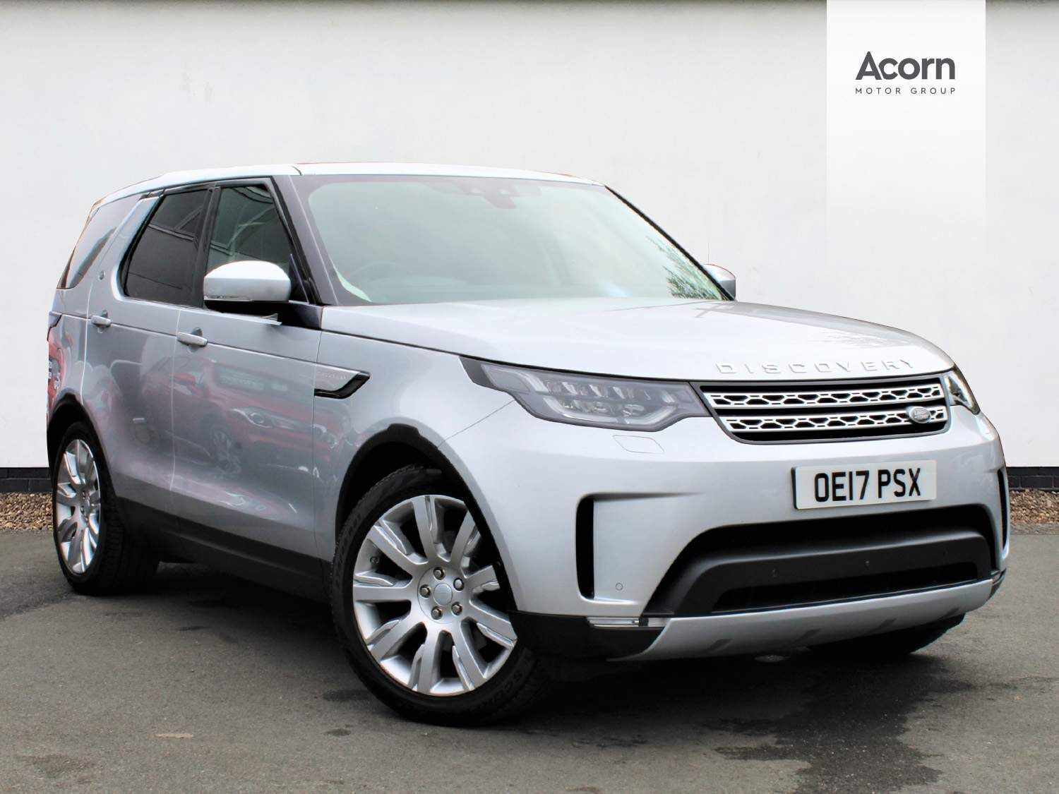 Land Rover Discovery Image