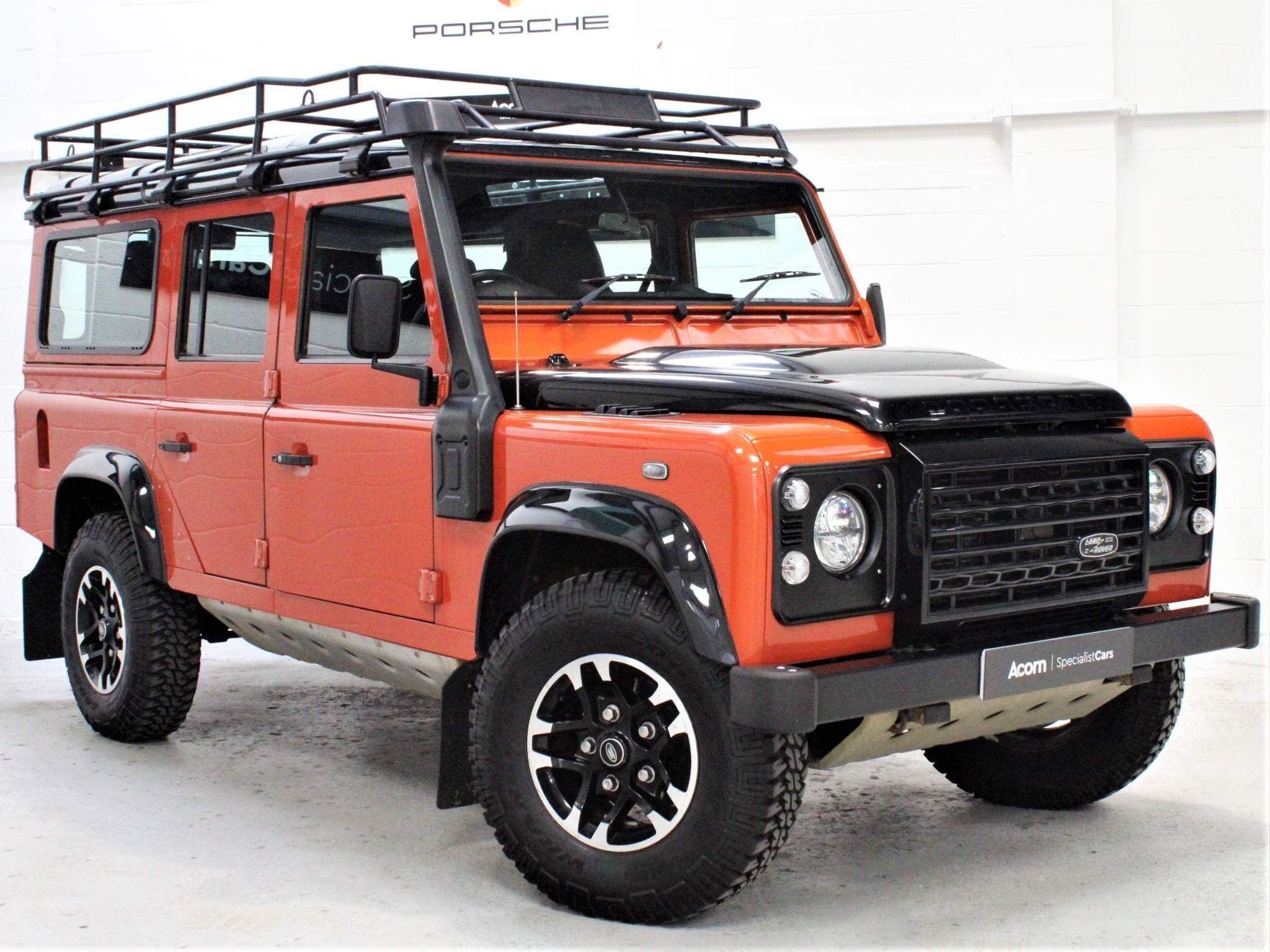 Land Rover Defender 110 Image
