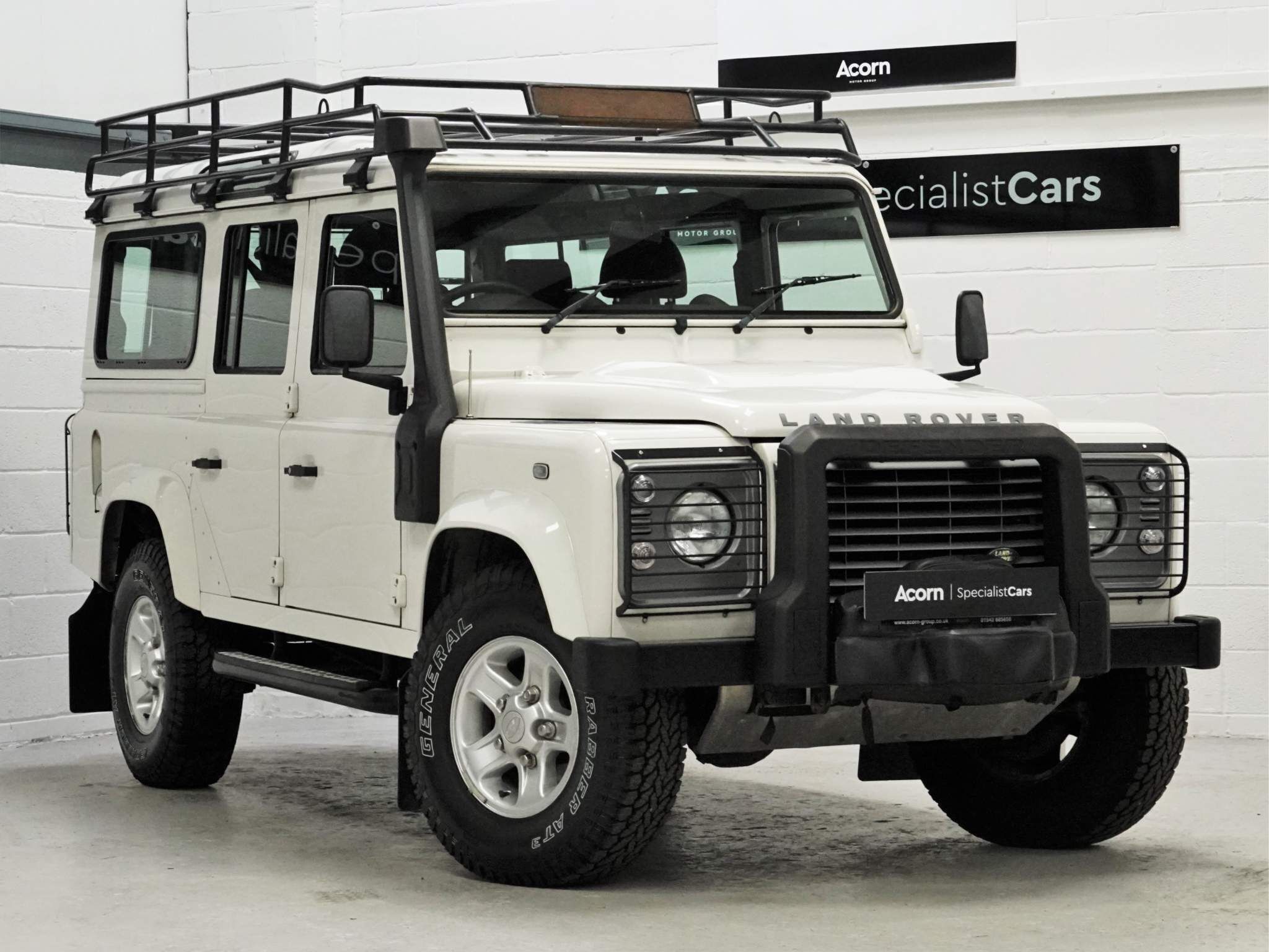 Land Rover Defender 110 Image