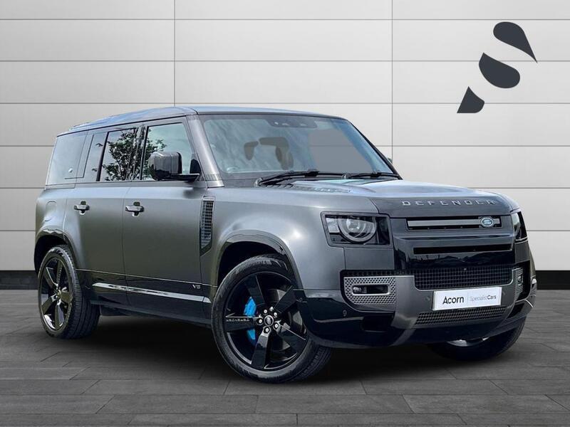 Land Rover Defender 110 Image