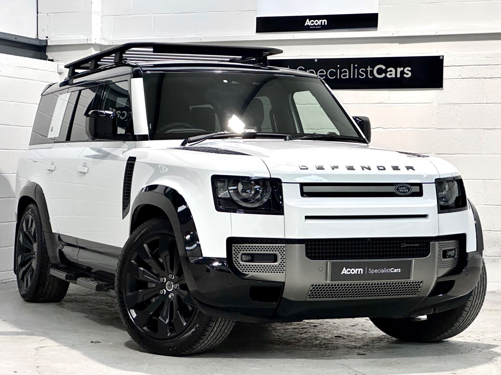 Land Rover Defender 130 Image