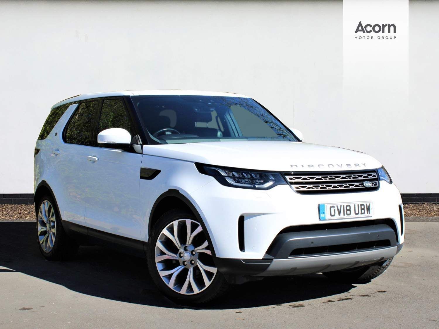 Land Rover Discovery Image