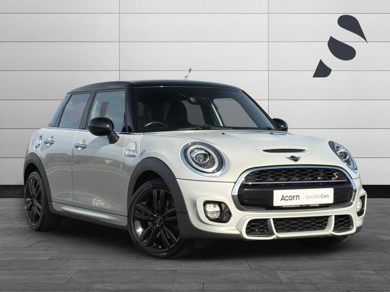 MINI Hatch Image