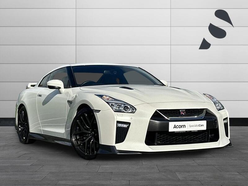 Nissan GT-R Image