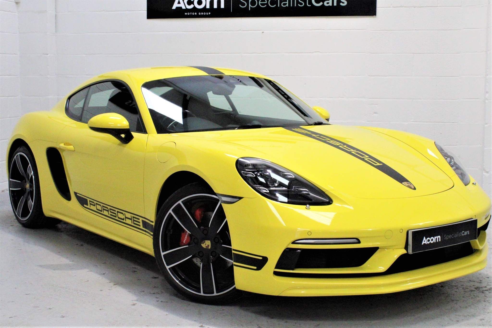 Porsche 718 Cayman Image