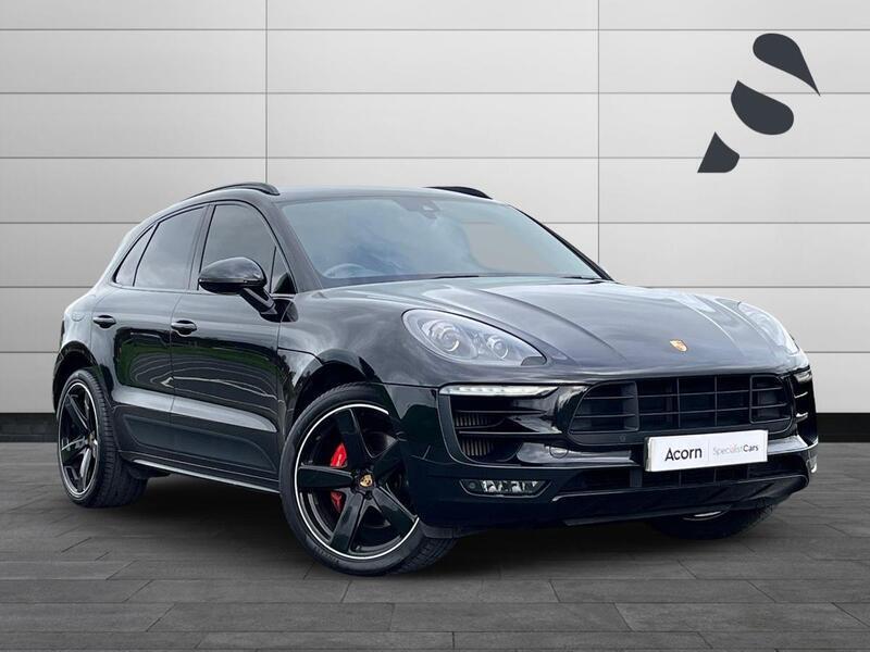 Porsche Macan Image