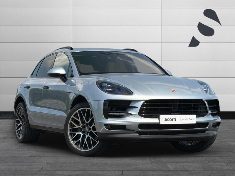 Porsche Macan Image